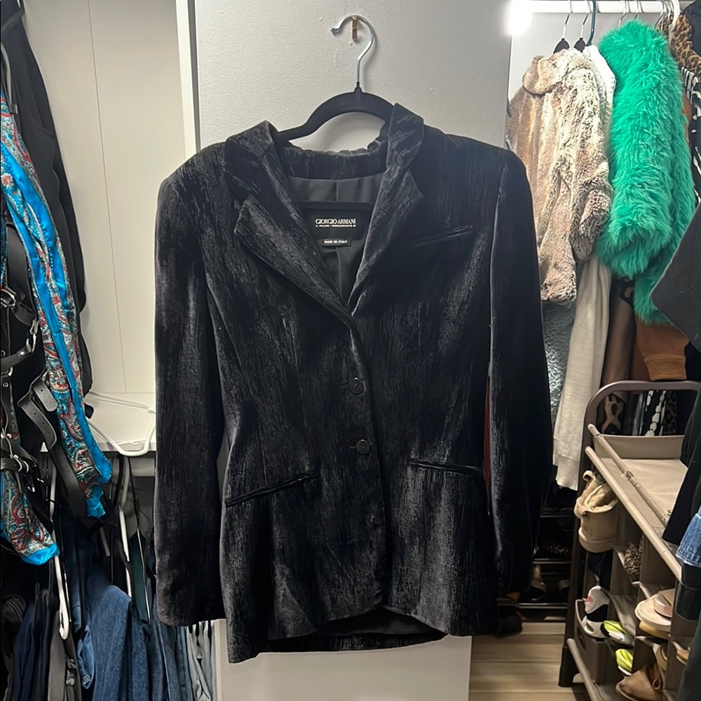 Giorgio Armani Black Velvet Suit Jacket Classic Silhouette